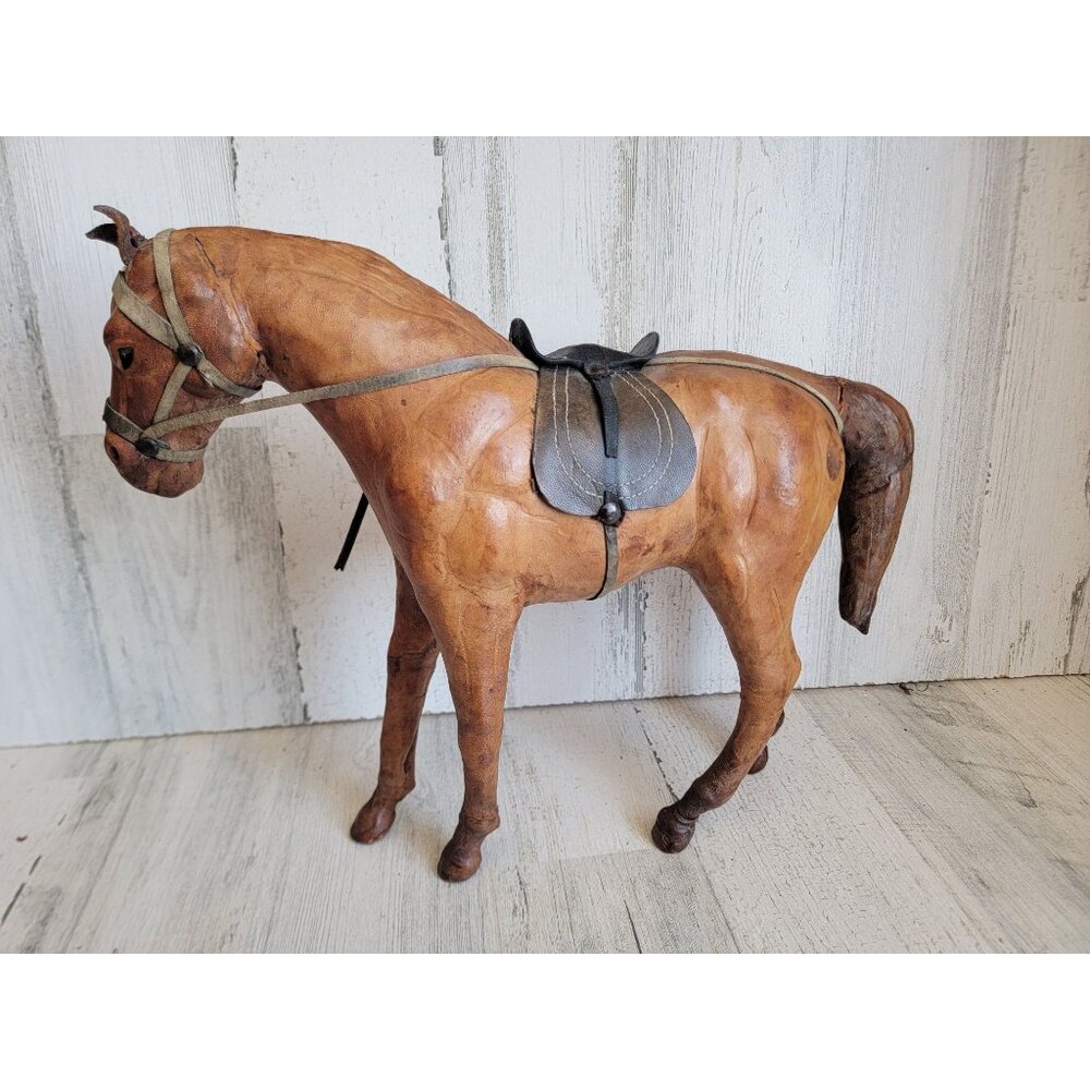 Vintage leather Horse‎ equine Farm Home Decor figure unique